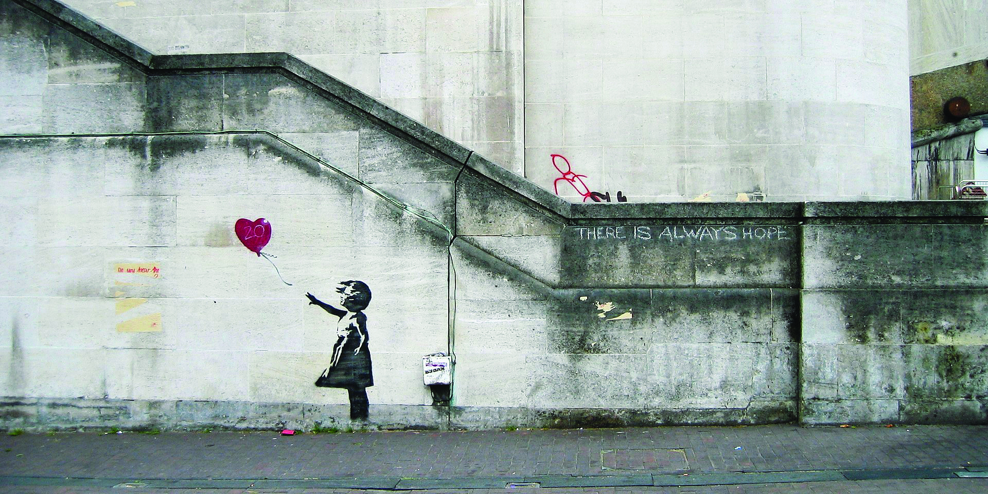 Banksy: Girl and heart balloon (2002)